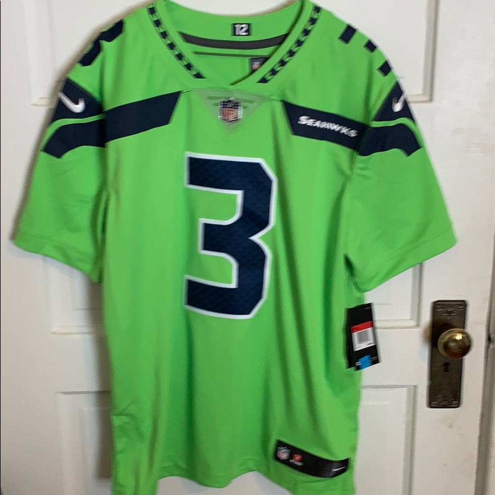 Russell Wilson Nike ‘On Field’ Color Rush. NWT.